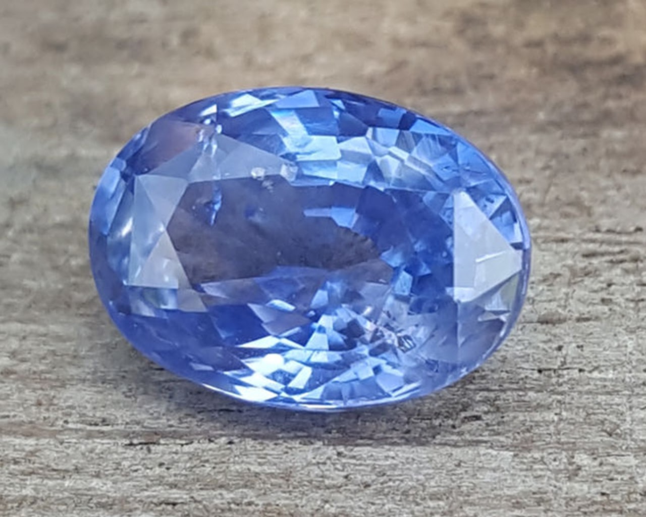Blue Sapphire (Ceylon)